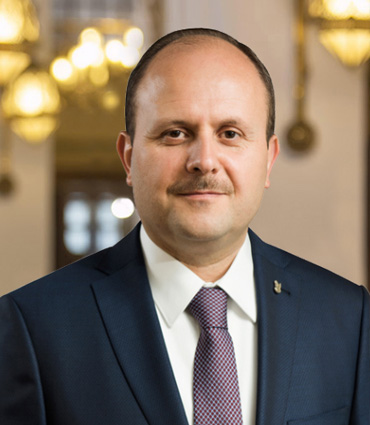 Metin Özdemir