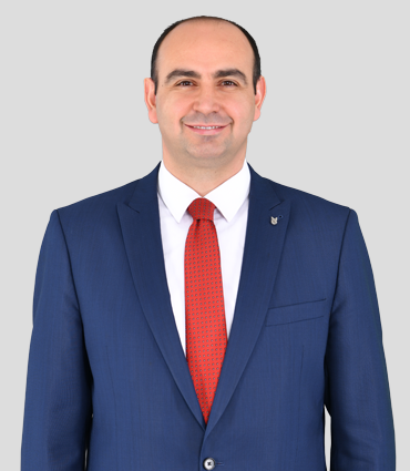Arif Baştuğ